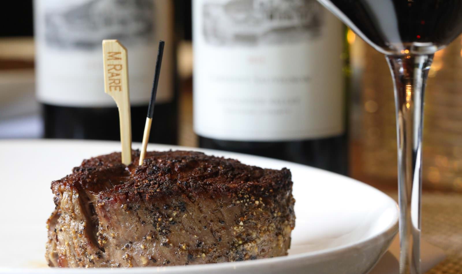10 Tips for Pairing Sauvignon with Steak