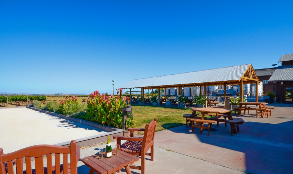 12 Sonoma County Wineries with Lodging for a Weekend in Wine Country