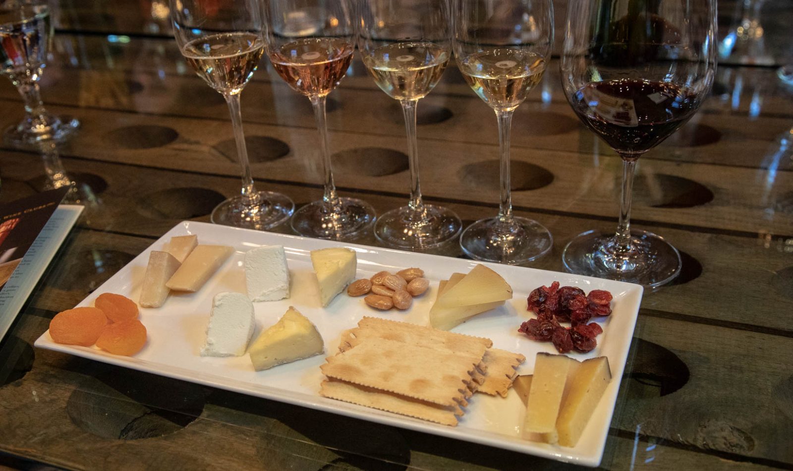 Napa & Sonoma Sparkling Wine Tasting with Food