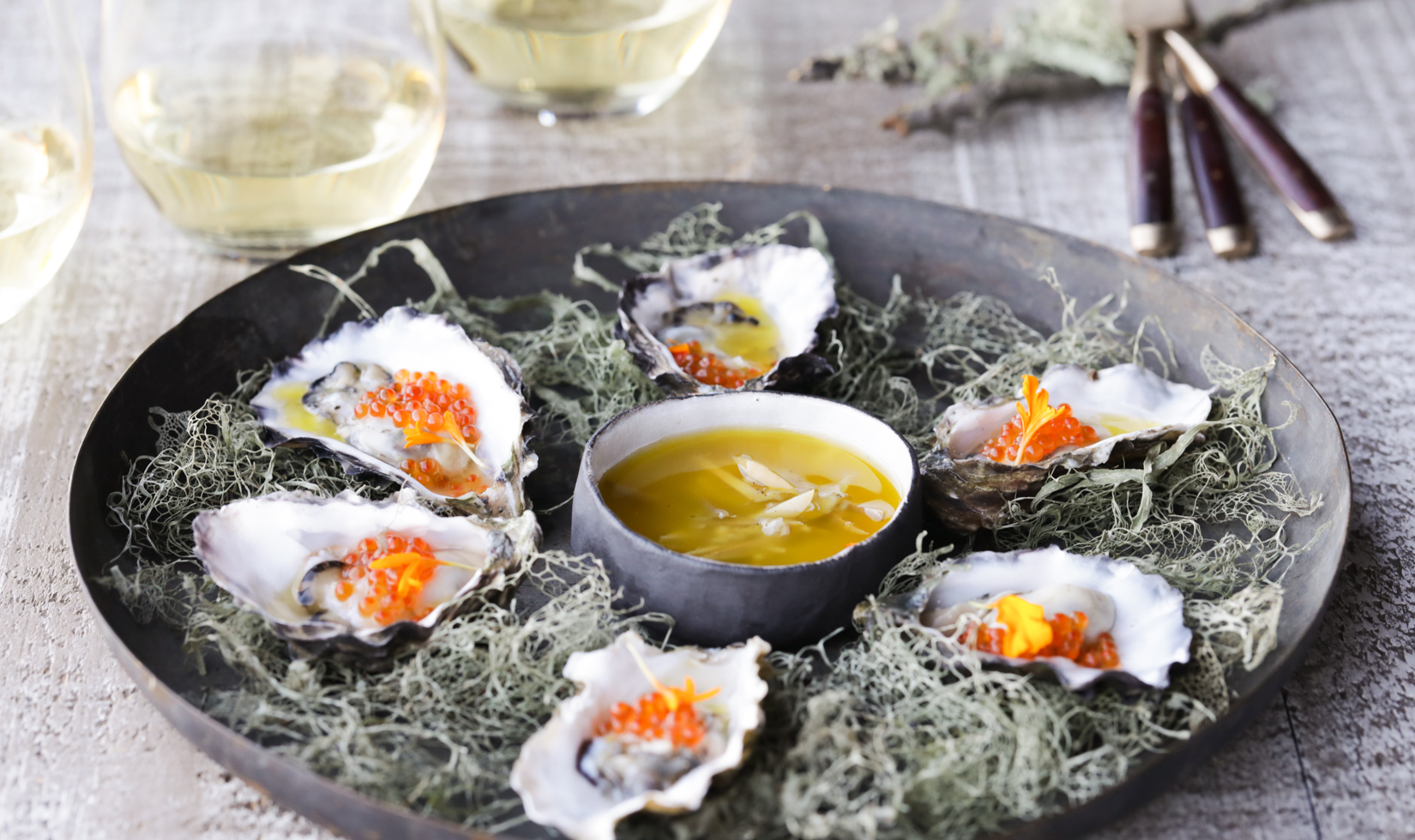 oysters on platter with mignonette recipe